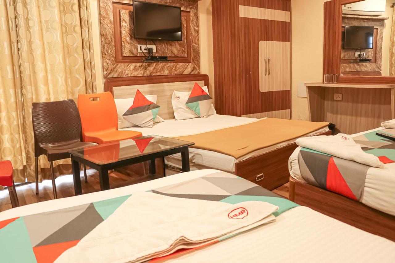 Hotel Mukesh Residency Pune Esterno foto