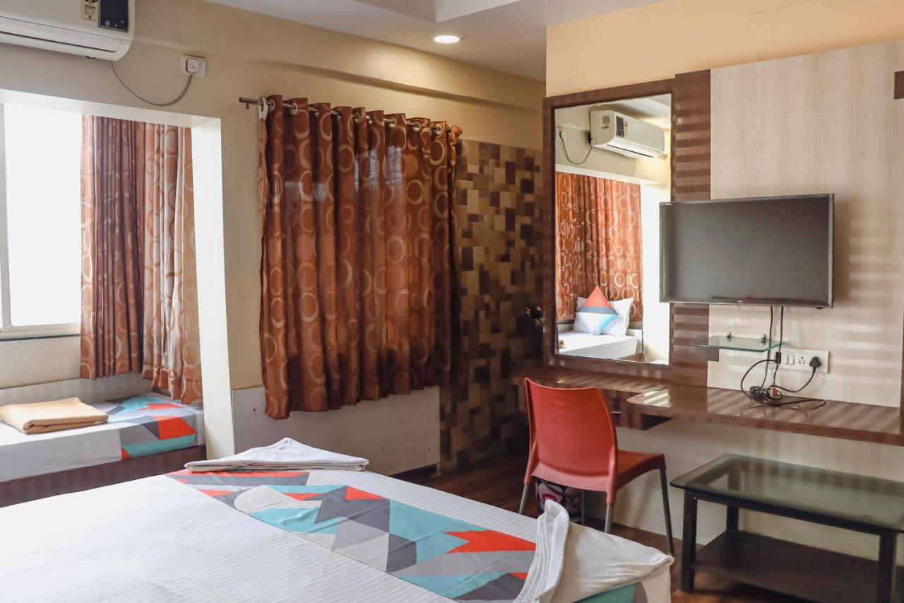 Hotel Mukesh Residency Pune Esterno foto