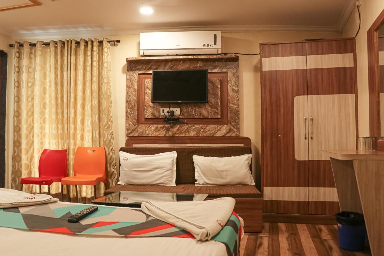 Hotel Mukesh Residency Pune Esterno foto